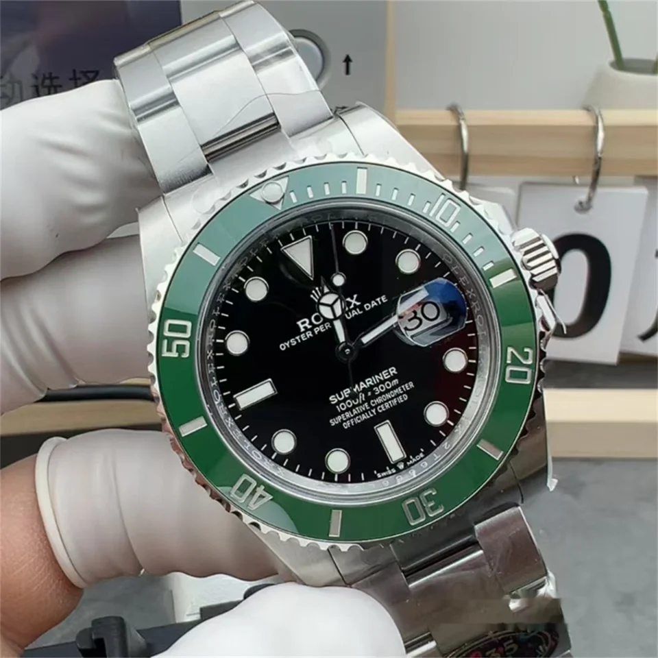 Rolex Submariner Date · Green Bezel