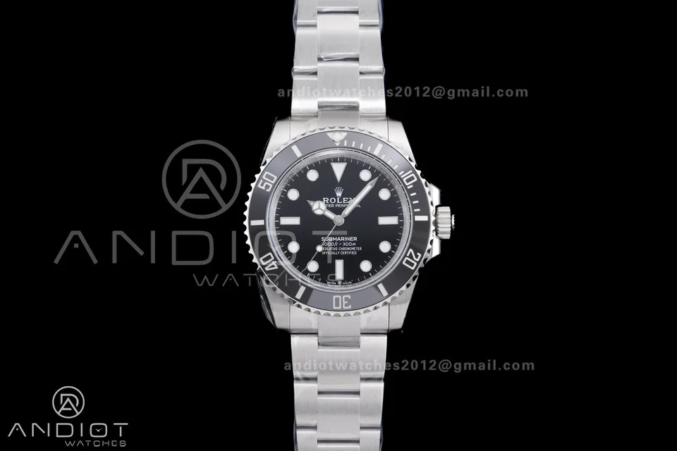 Rolex Submariner · No Date