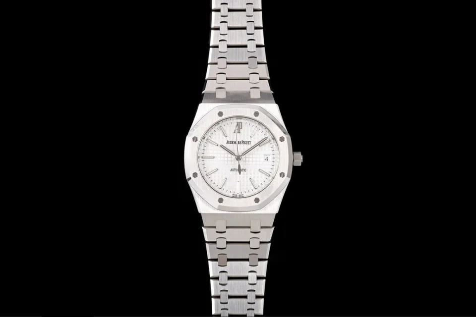 Audemars Piguet Royal Oak 39 · Silver