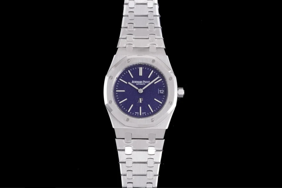 Audemars Piguet Royal Oak Jumbo · Tuscan Blue