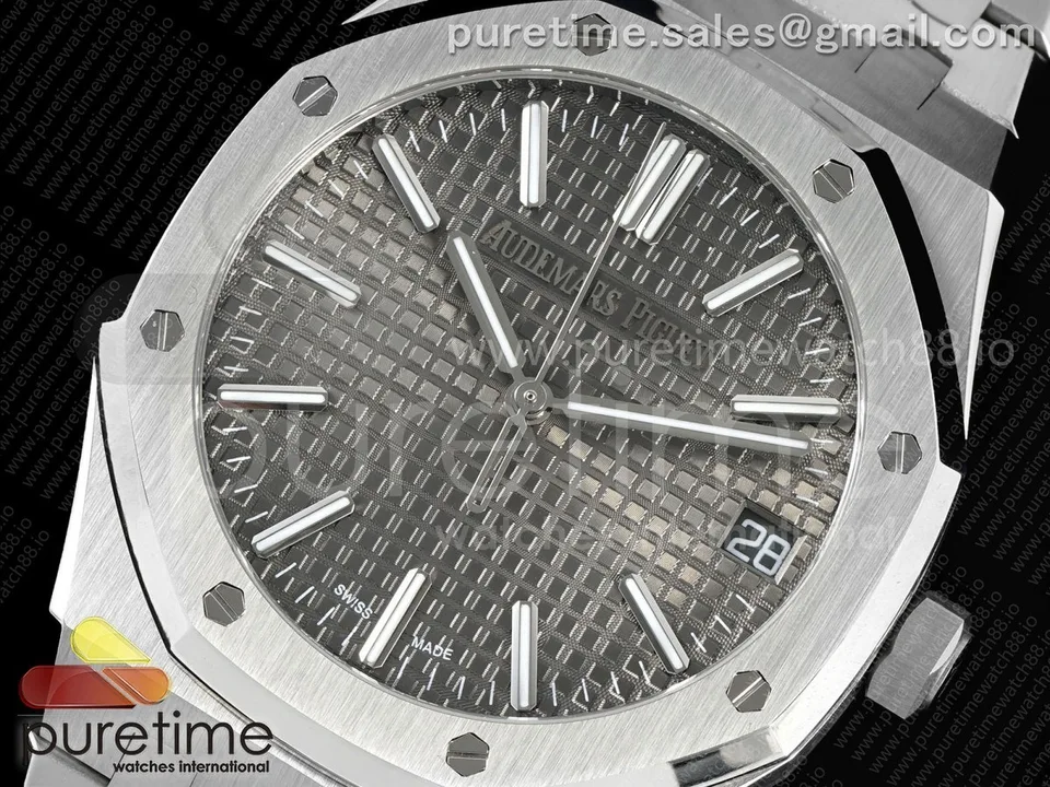 Audemars Piguet Royal Oak Gray