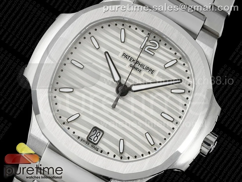 Patek Philippe Nautilus Ladies Silver