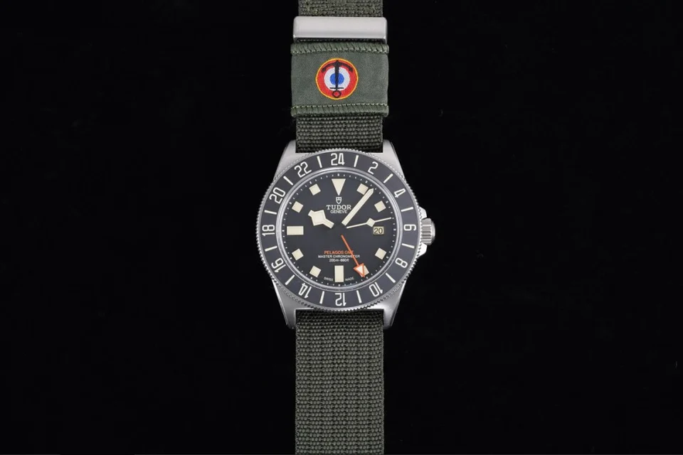 Tudor Pelagos FXD GMT · Naval Green