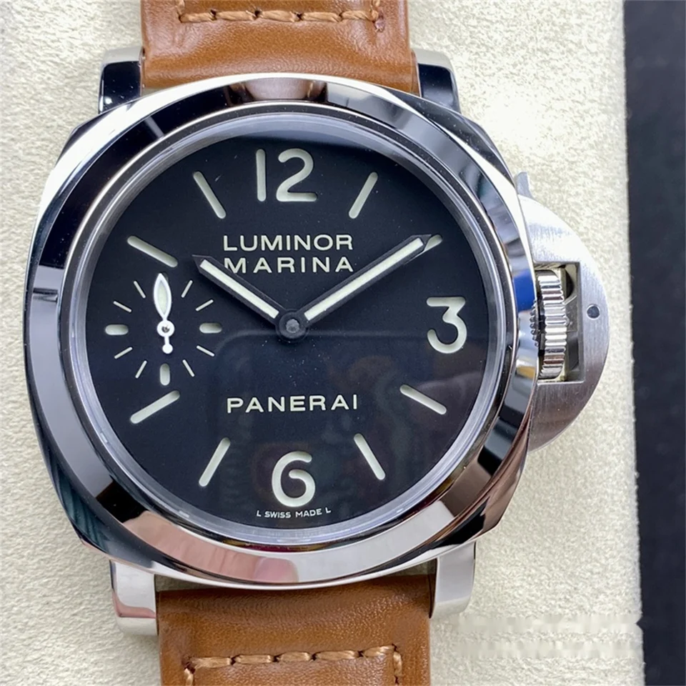 Panerai Luminor Marina 44 · Manual
