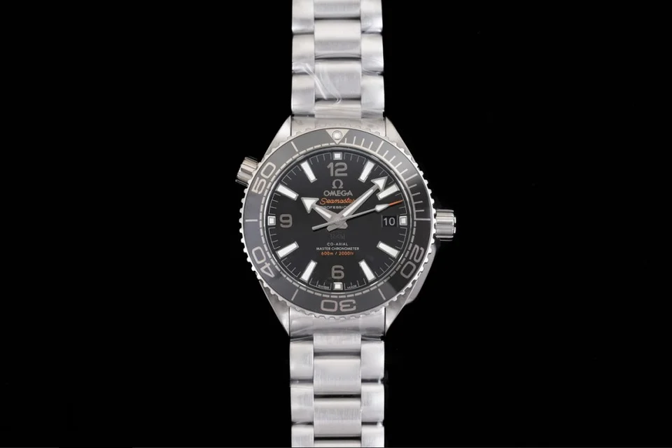 Omega Planet Ocean 39.5 · Black